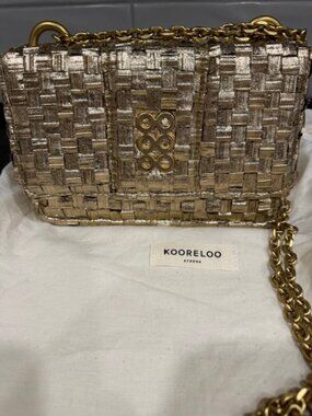 Kooreloo Lucerne shoulder bag